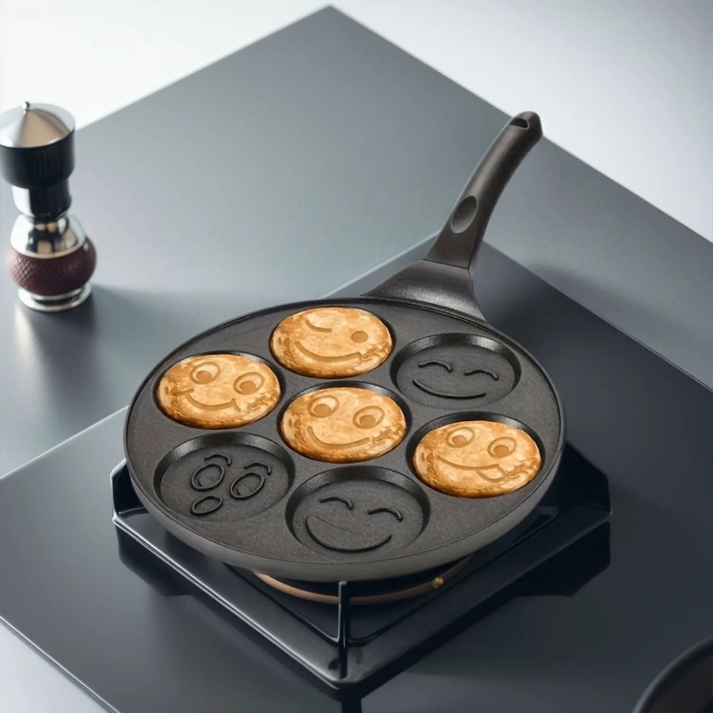Nonstick Smiley Pancake Frying Pan (27cm)